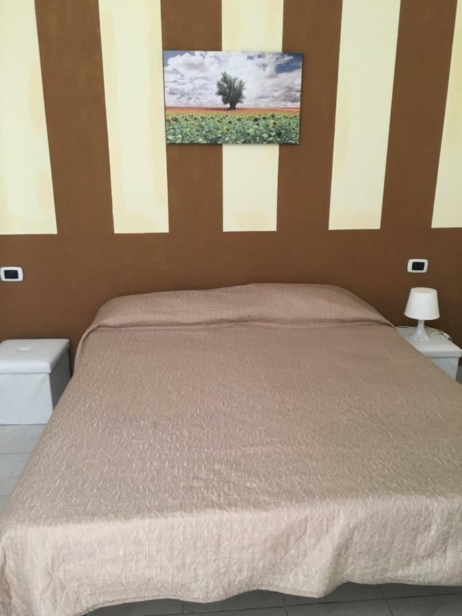 B&B Baia Dello Stretto Gallico Marina ภายนอก รูปภาพ